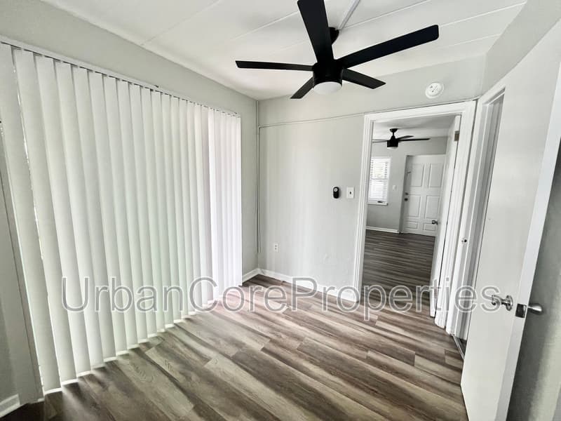 St. Petersburg Condo: 1023 Locust St NE