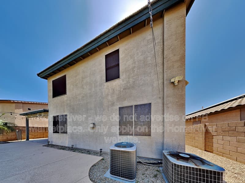 Litchfield Park House: 5421 N Rattler Way