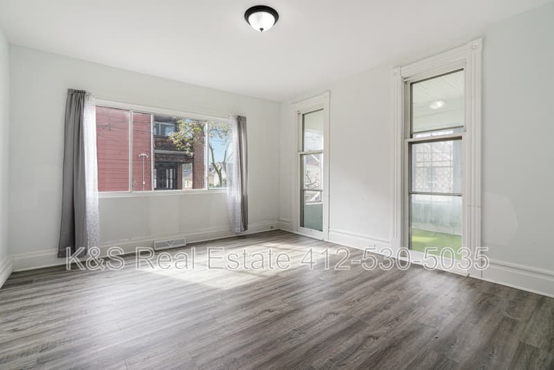 Greensburg House: 79536 Reamer Street