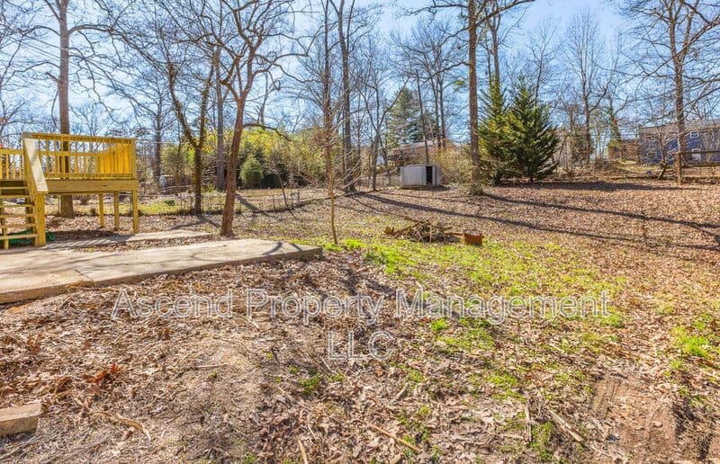 Ooltewah House: 8514 Maplewood Trail