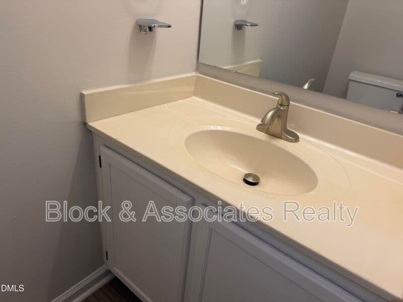 Raleigh House: 6221 Tributary Drive