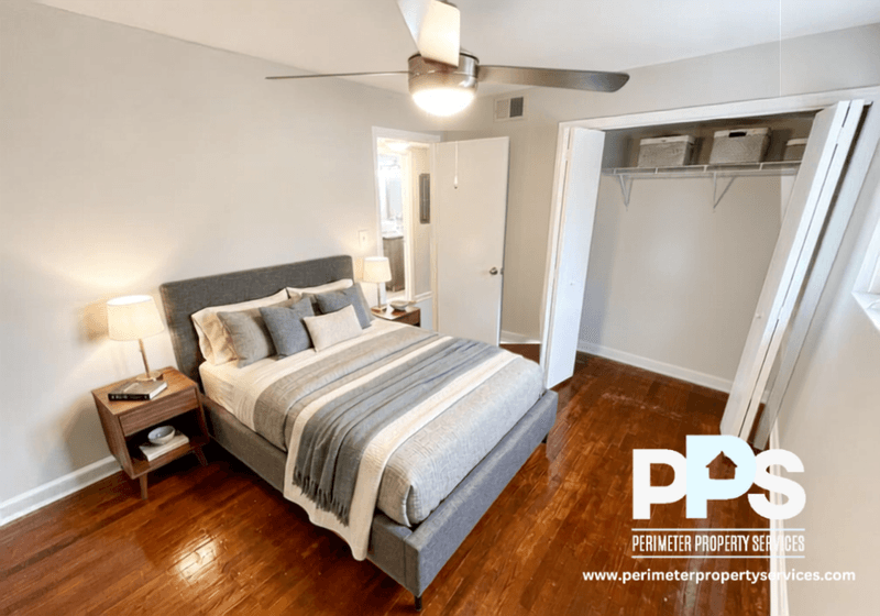Atlanta House: 221 Lampkin Street NE