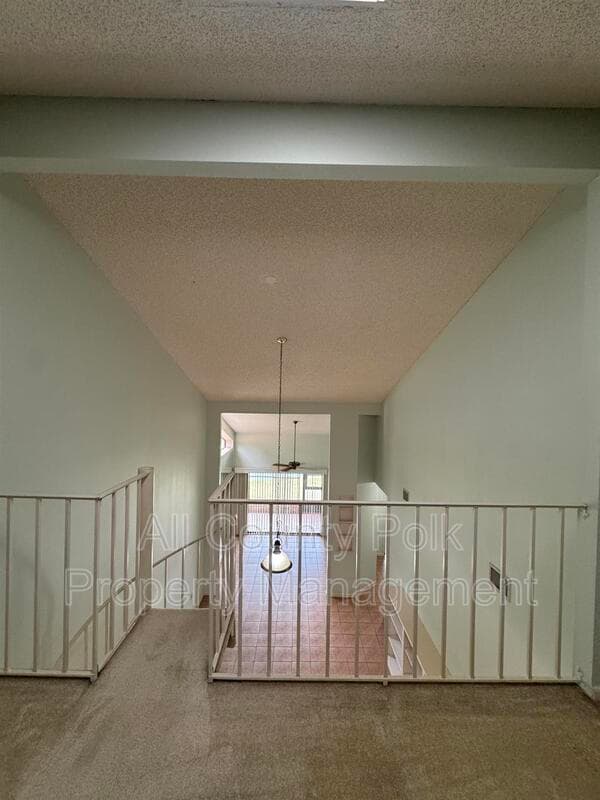 Lakeland Townhome: 542 Lake Carolyn Cir