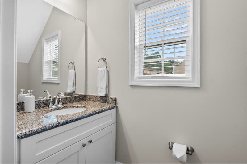 Aberdeen Townhome: 881 Ducks Lndg
