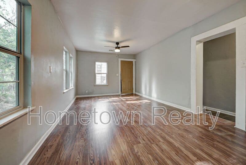 Oklahoma City House: 1801 E Madison Street