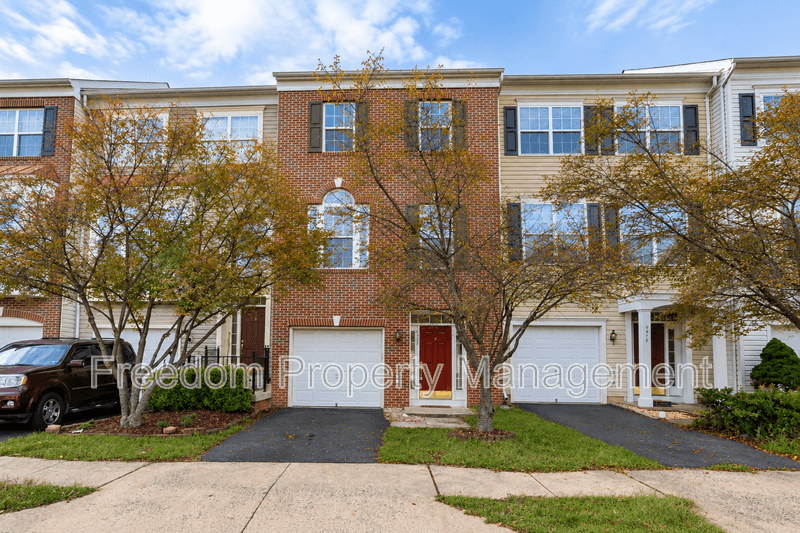 Bristow Townhome: 9980 Shortbread Way