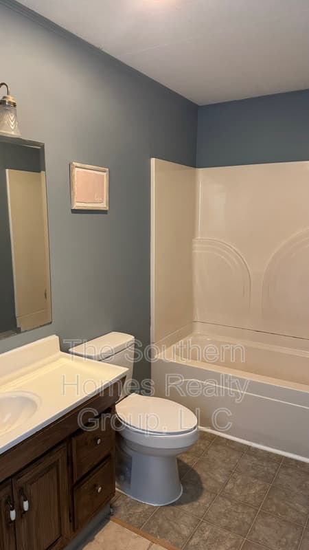 Athens House: 818 Cedar Springs Road
