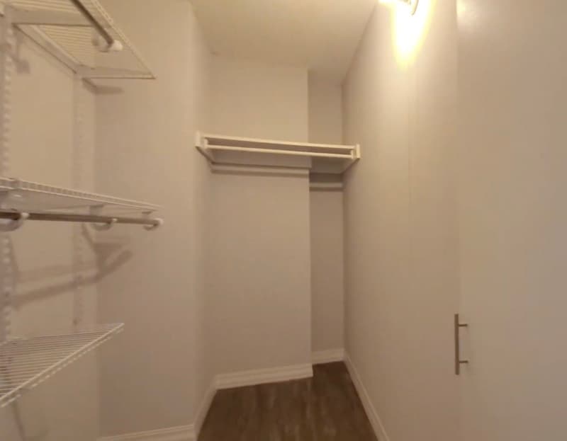 Chicago Condo: 6 E. Chestnut