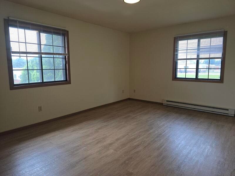 Seymour Condo: 230 Robbins Street - 6