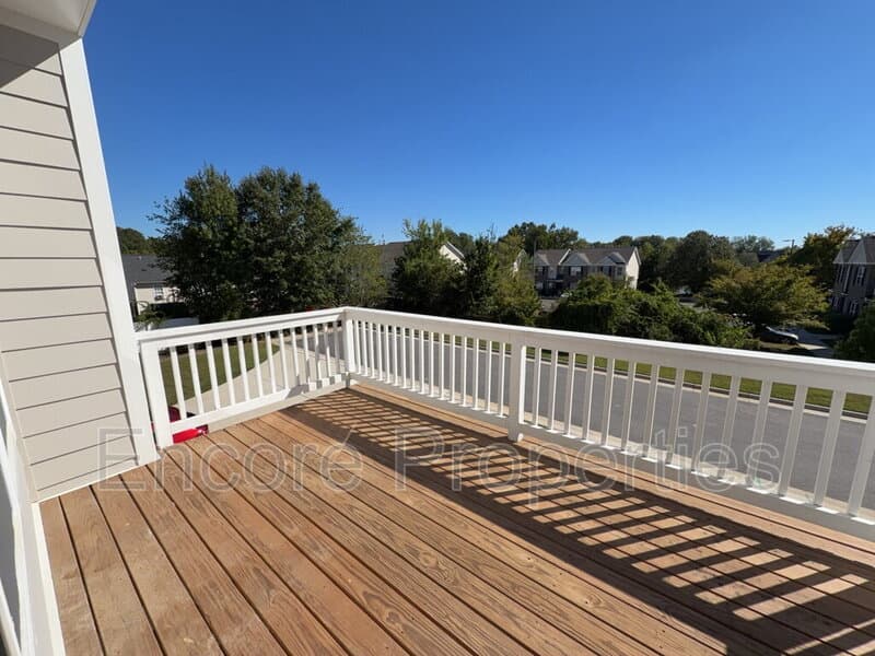 Fuquay-Varina Townhome: 223 Pond View Court