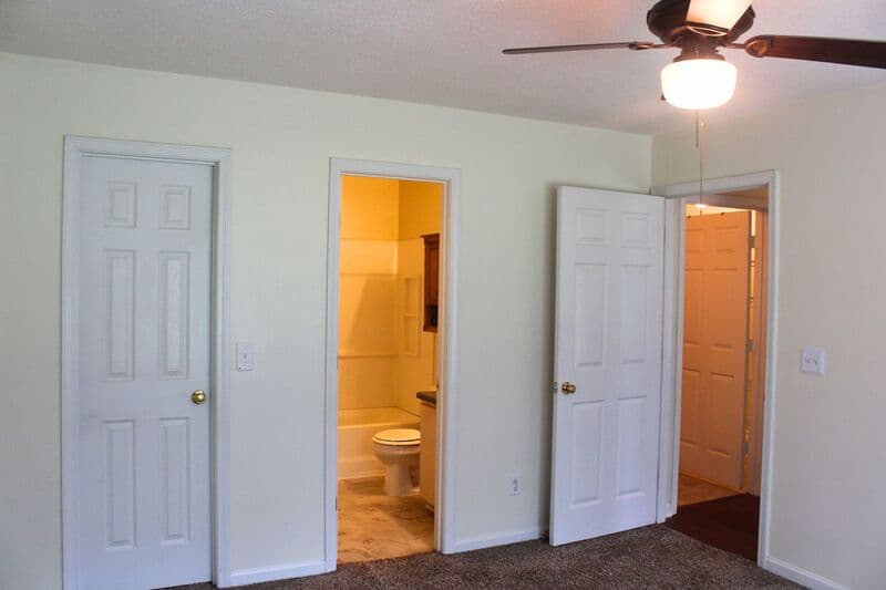 Pooler House: 132 Bluelake Blvd