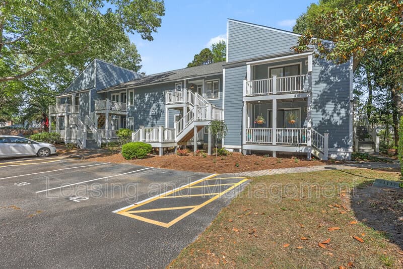 Mount Pleasant Condo: 1713 Greystone Blvd