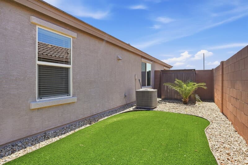 Florence House: 12168 E Sunflower Ln