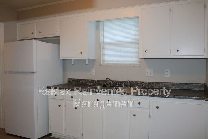 Augusta House: 3109 Jennifer Ct