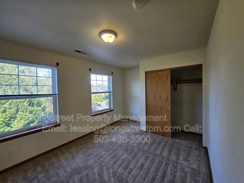 Portland House: 5236 N Harvard St