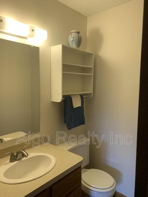 Minneapolis Condo: 2954 Northeast Taylor Street - 2