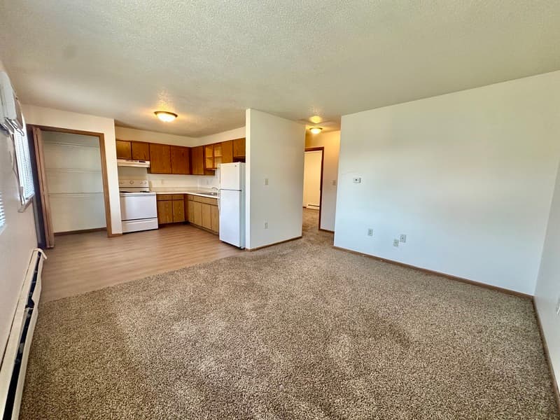 Marion Condo: 2461 5th Ave