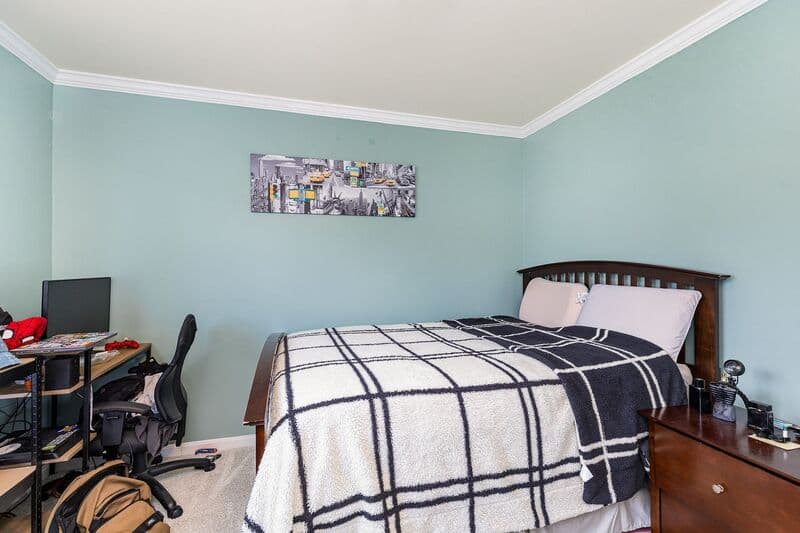 Fredericksburg House: 11814 Gardenia Dr