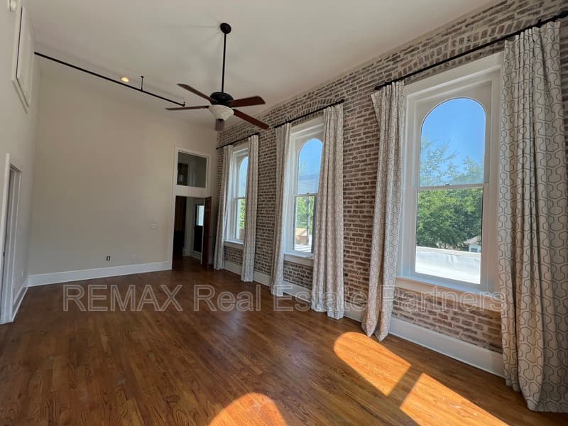 Hattiesburg Condo: 601 Court St Ste 201