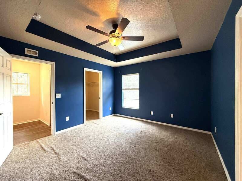 Lithia House: 16221 Bridgewalk Drive