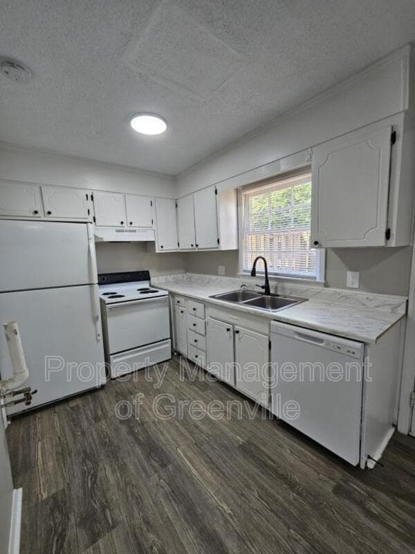 Greenville Condo: 6526 White Horse Rd