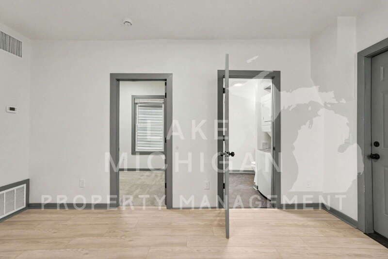 Grand Rapids Condo: 909 Bridge Street NW