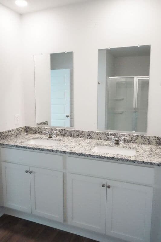 Bloomingdale House: 416 Coconut Drive