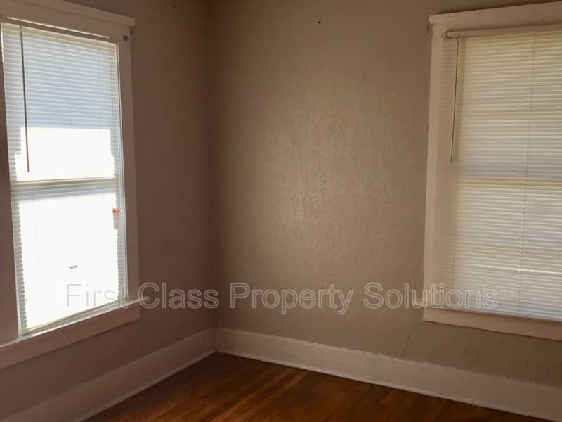 Oklahoma City House: 112 NW 17th St