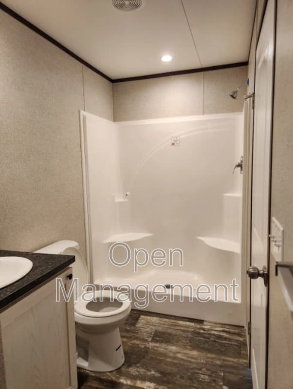 Colona House: 16 Willow Haven Ct