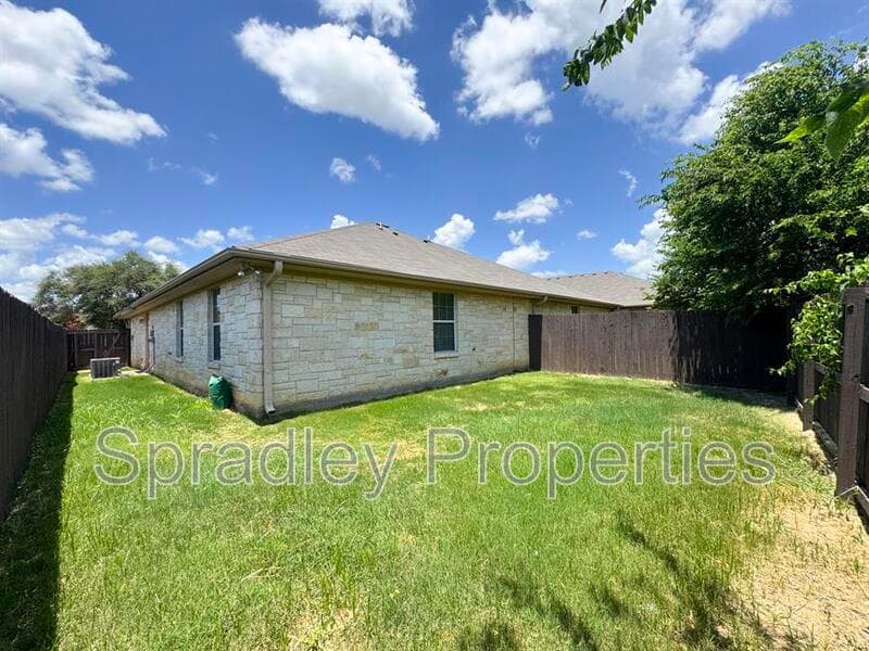 Temple Townhome: 715B East Ridge Blvd