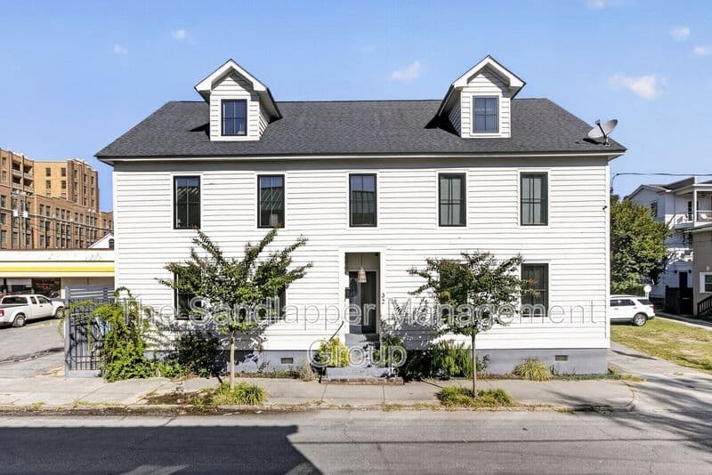 Charleston Condo: 32-A Line Street