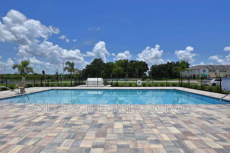 Lakeland House: 3913 Academia Ave.