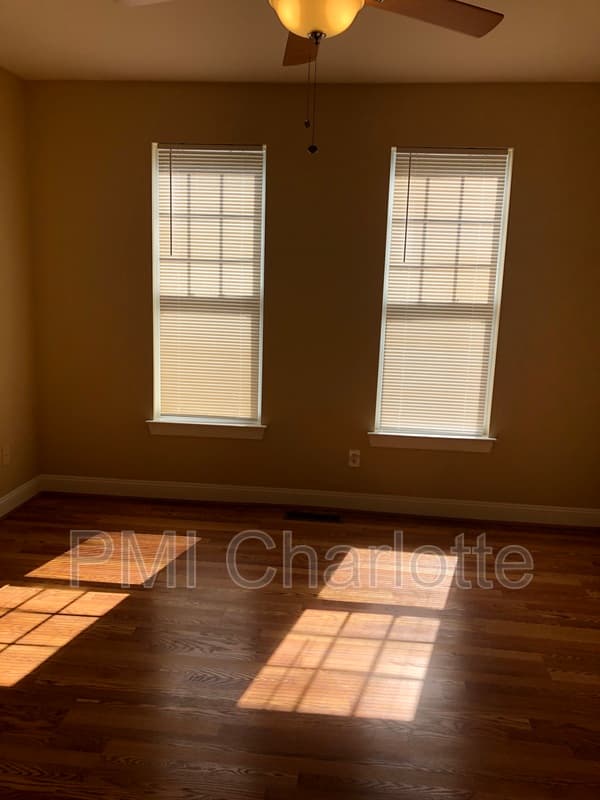 Charlotte Townhome: 6710 Mallard Park Dr