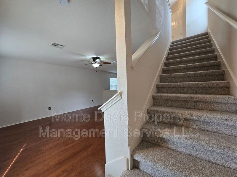 Cedar Park House: 601 Cherry Creek Drive