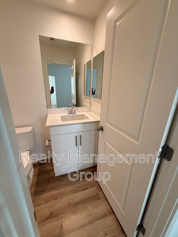 Santee House: 8711 Aruba Lane