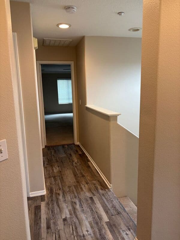 Murrieta House: 33770 Willow Haven