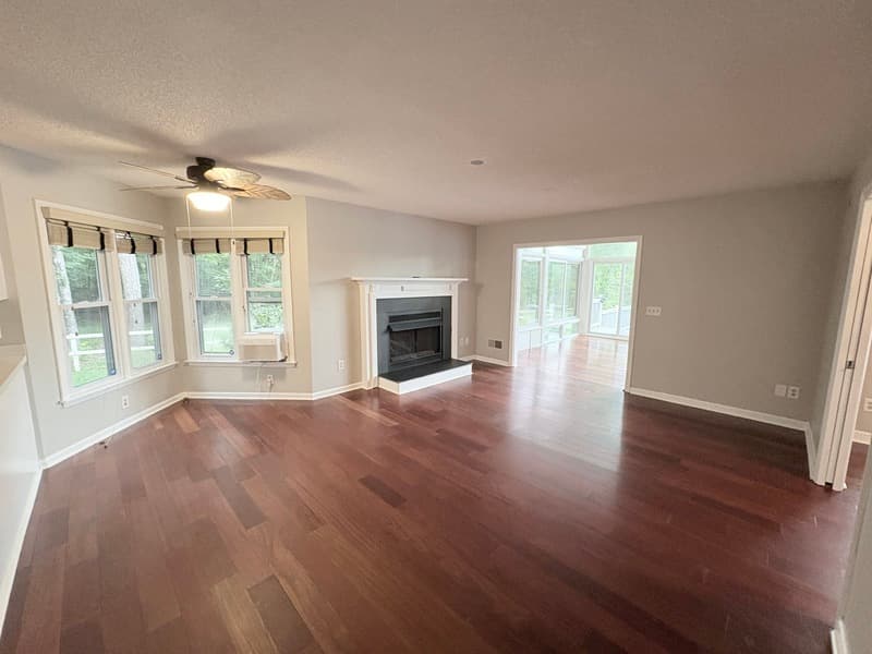 Blythewood House: 311 Derrick Ln