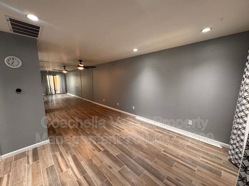 Palm Springs House: 685 N Ashurst Ct