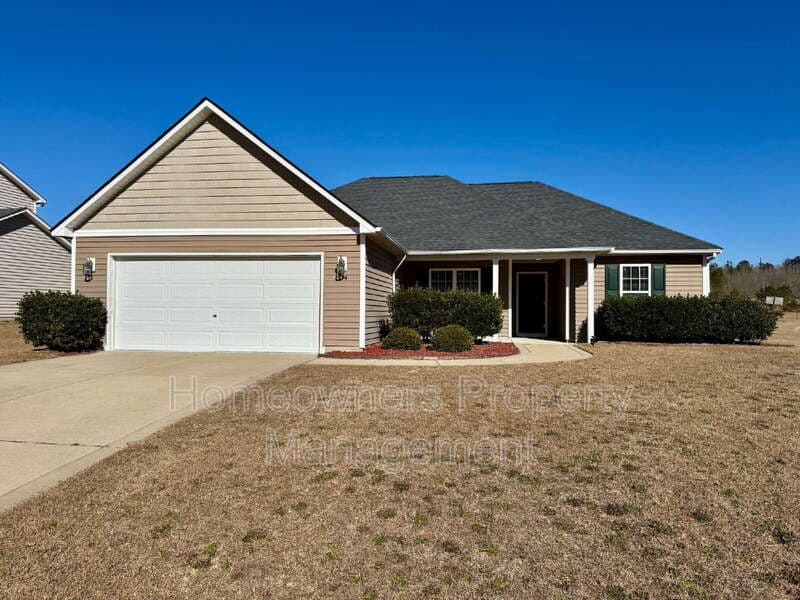 Raeford House: 114 Edisto Ct