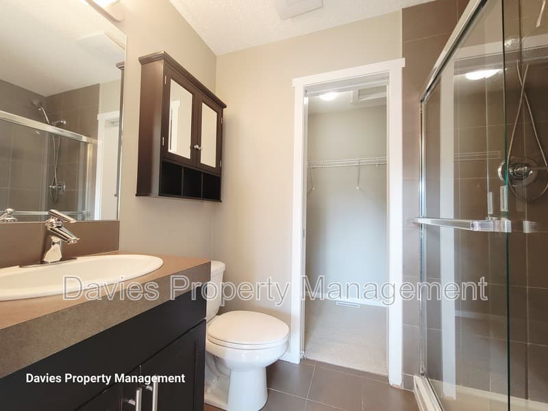 Edmonton Townhome: 603 Watt Boulevard SW
