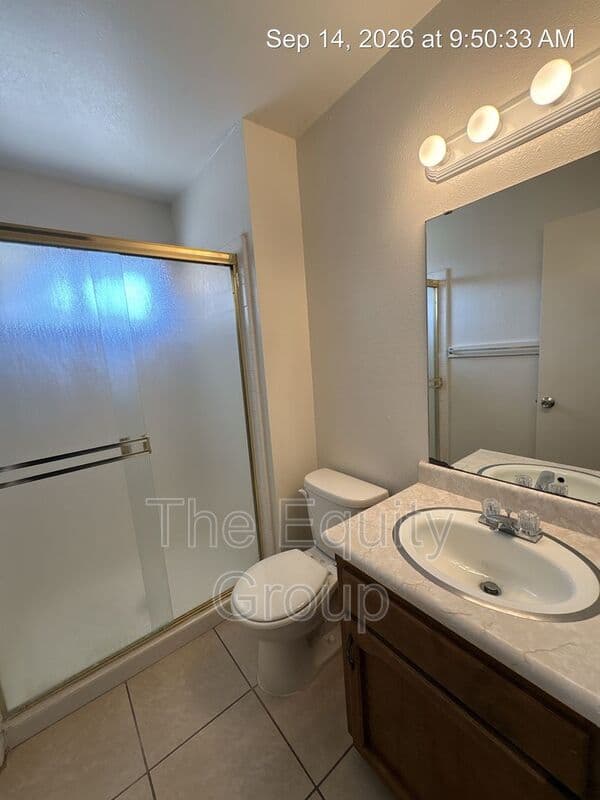 Visalia House: 3525 South County Center