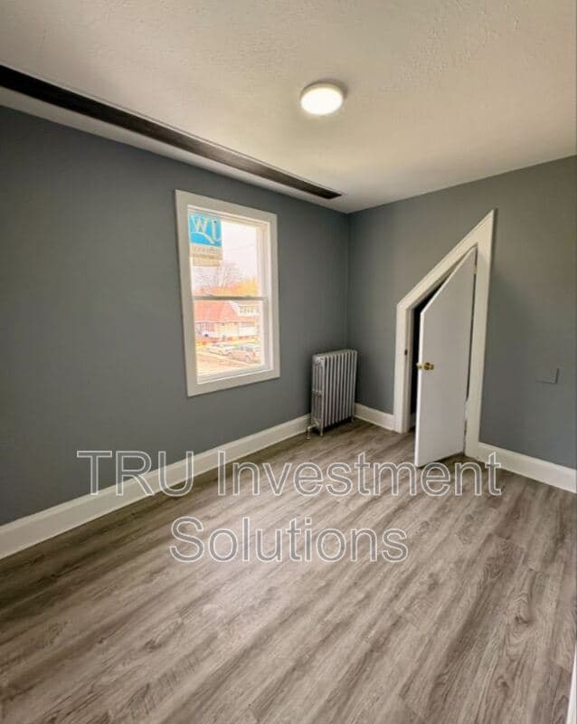 Milwaukee Condo: 2939 North 13th Street - 2939A
