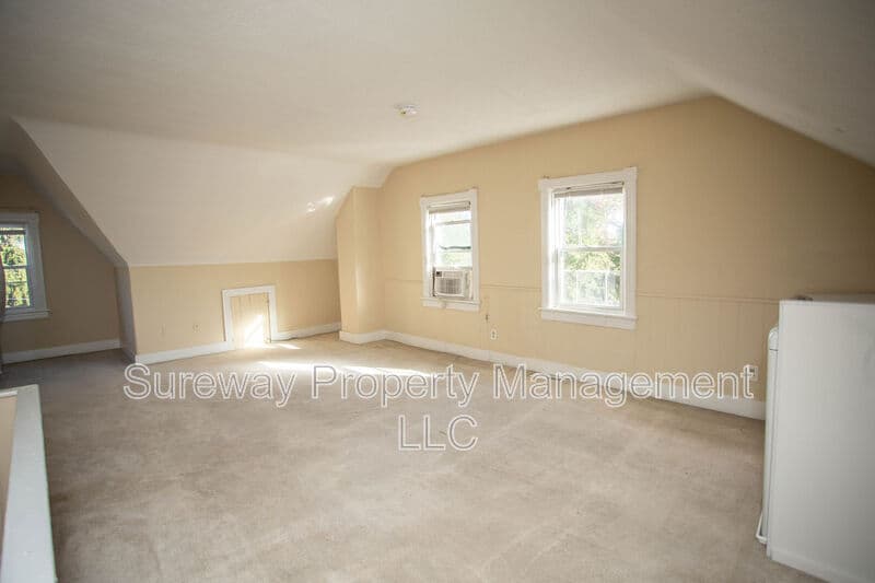 Mount Holly Condo: 224 Rutland Ave