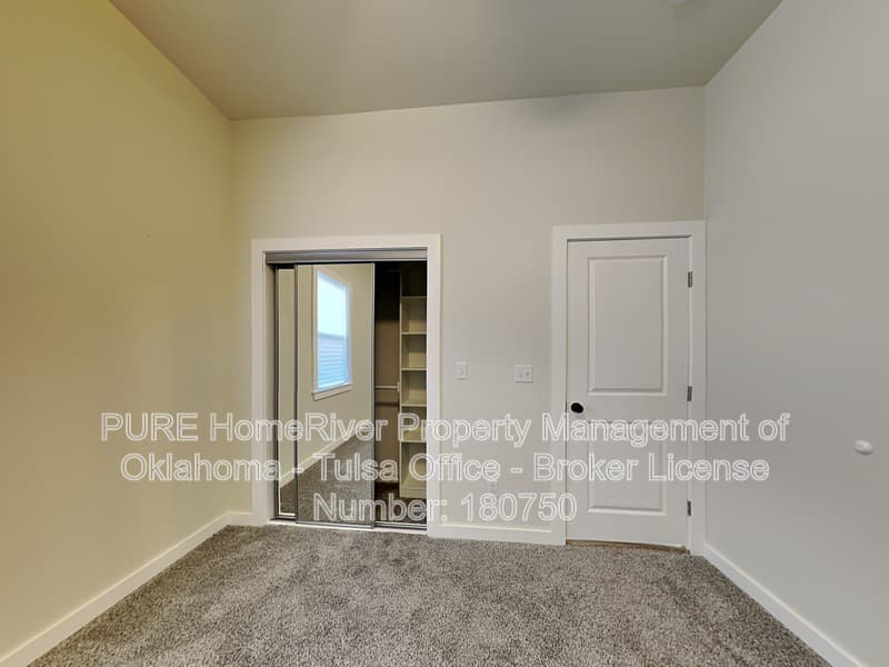 Tulsa House: 1305 S Carson Ave