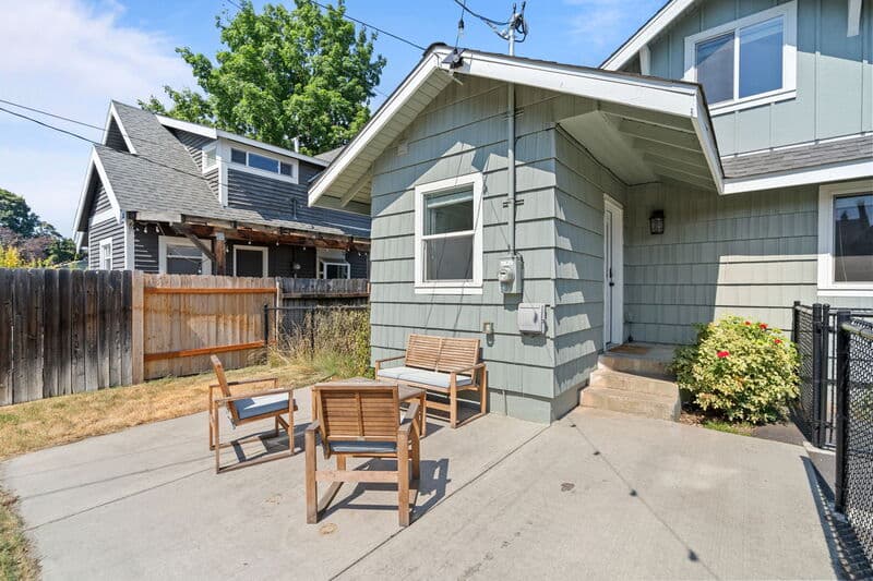 Spokane House: 3704 East 24th Avenue