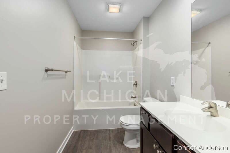 Grand Rapids Condo: 600 Douglas Street Northwest