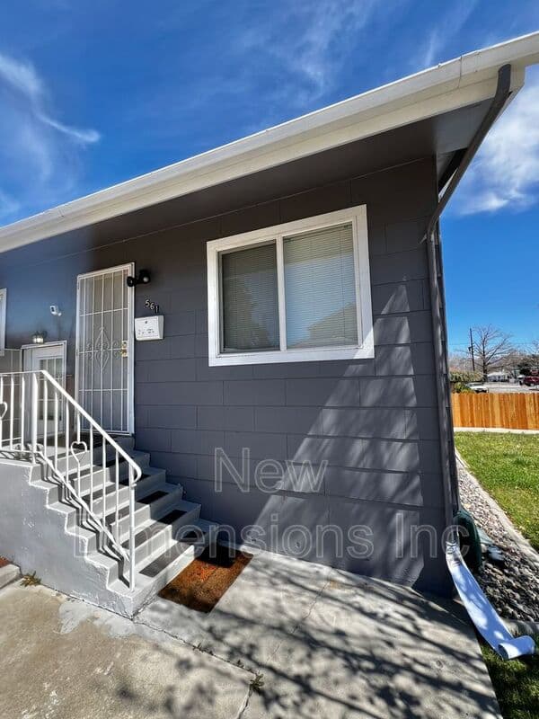 Reno House: 561 Claremont Street