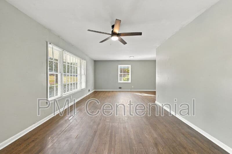 Decatur House: 3438 Springside Drive