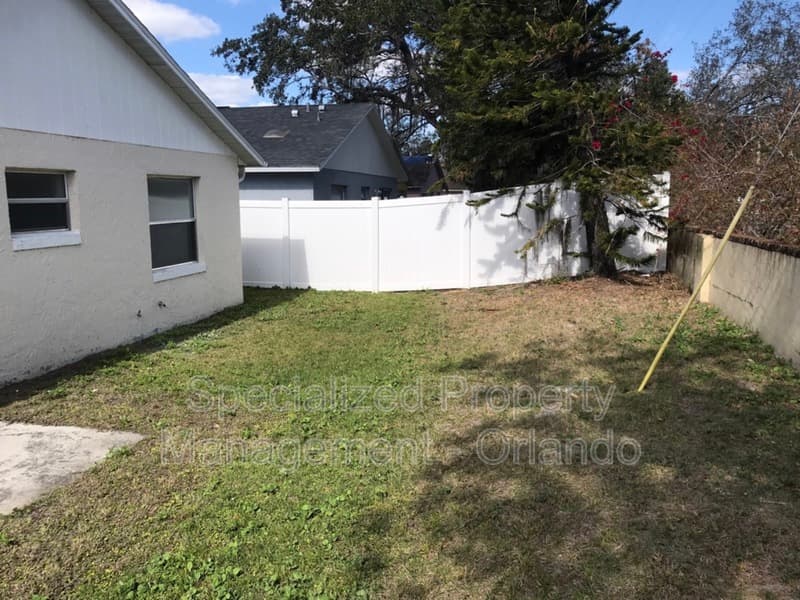 Orlando House: 4452 Goldenrain Ct