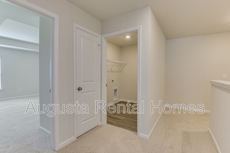 Aiken House: 5744 Cobalt Falls Bend